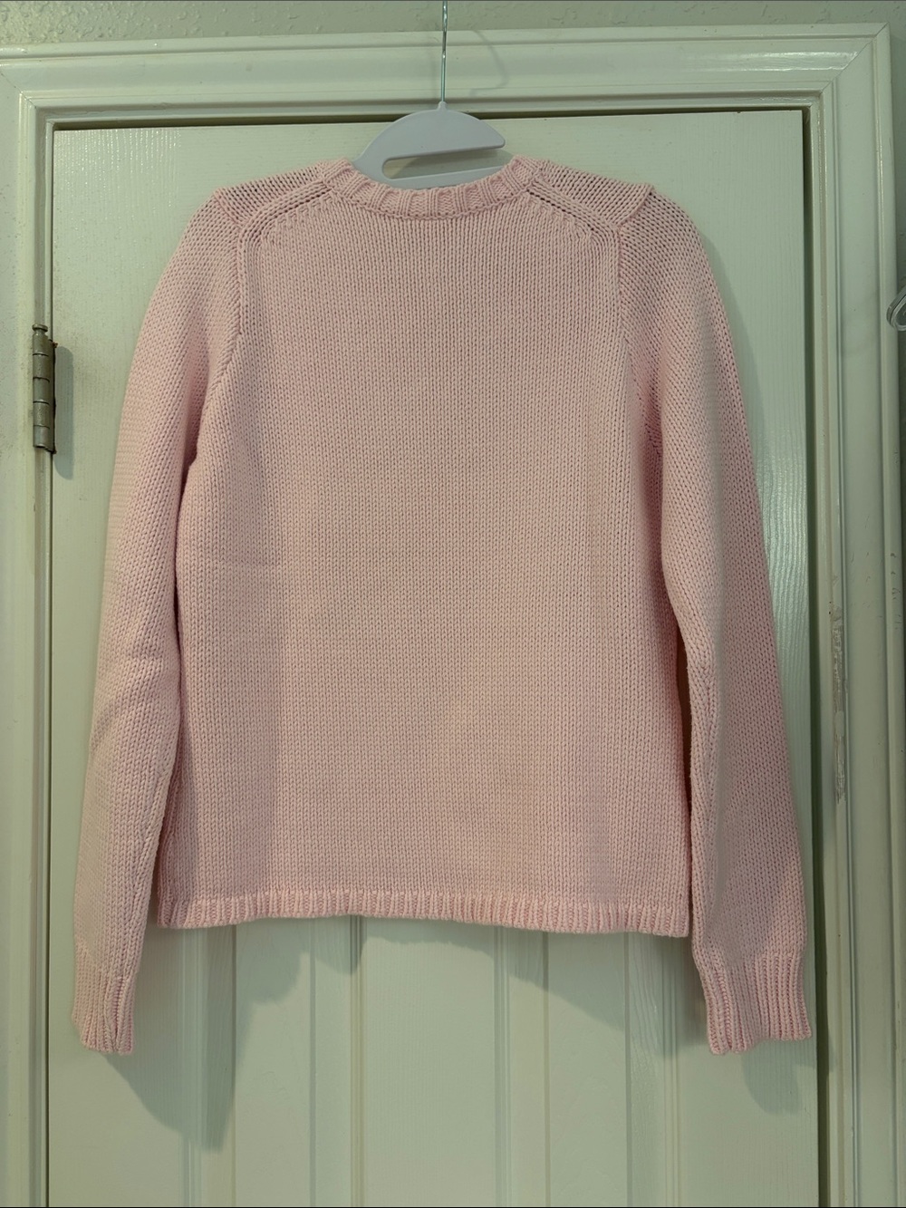 GAP Soft Pink V-Neck Sweater - Picture 2 of 5